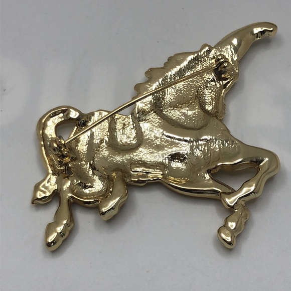 AJC Vintage Adorable Retro Rhinestone Carousel Horse Pin - Picture 3 of 4